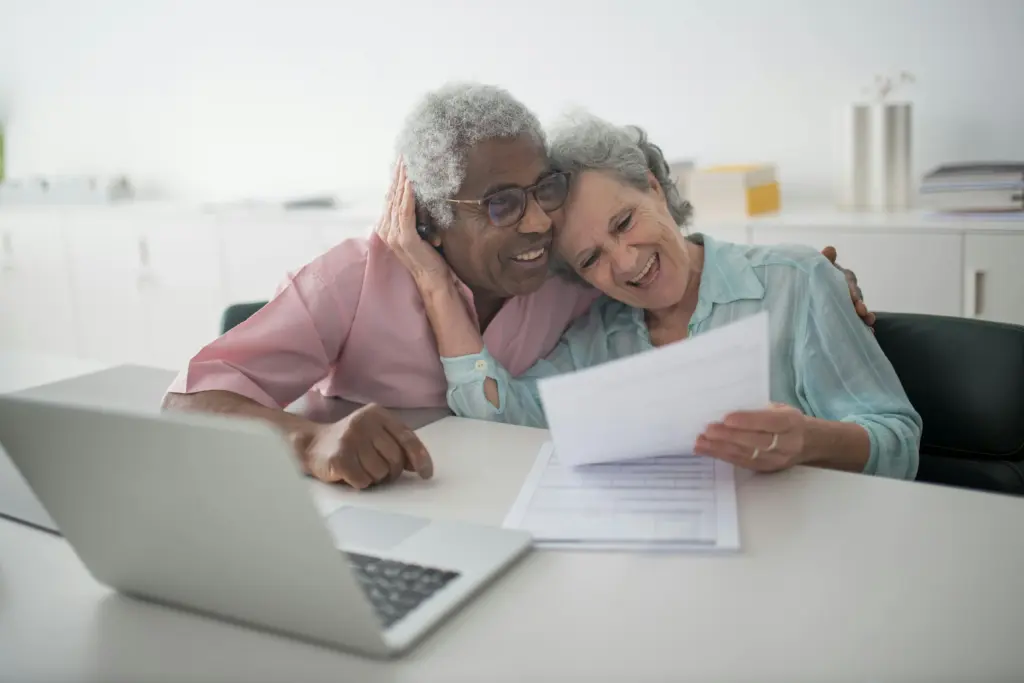 Senior couple learning about reverse mortgage options in 2025
