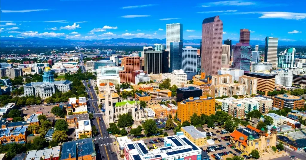 Living in Denver Colorado: Pros and Cons Revealed